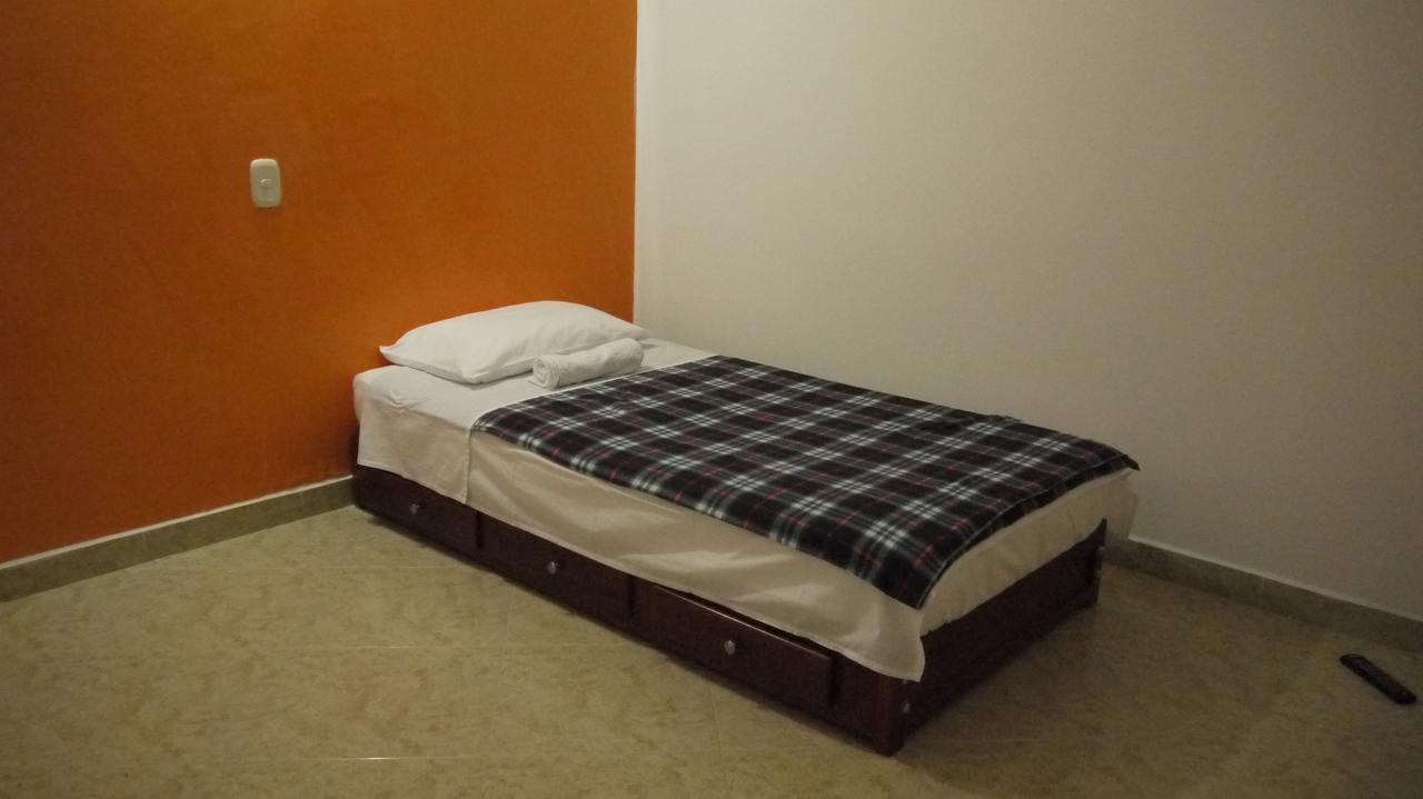 Hostal Naty Luna Jardín Exteriör bild