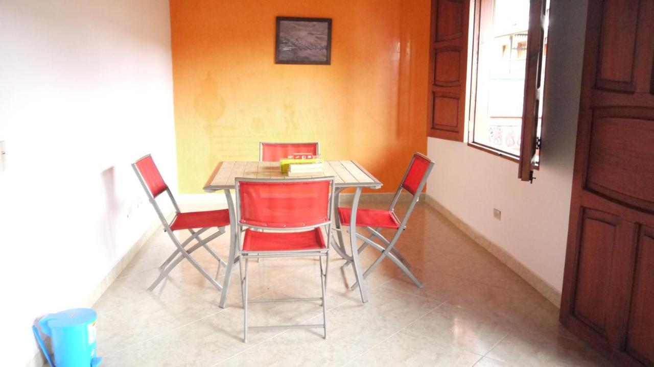 Hostal Naty Luna Jardín Exteriör bild